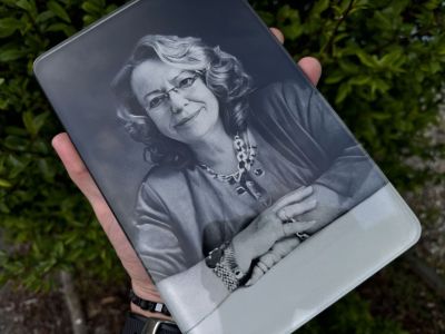 Fotografía en urna con retrato