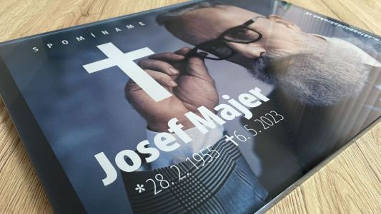 Placa de lápida de vidrio