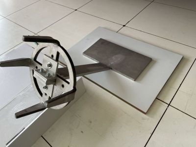 Soporte de acero inoxidable para un prado de esparcimiento